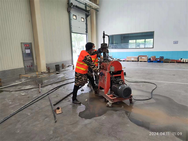 高密厂房地面下沉塌陷注浆加固施工